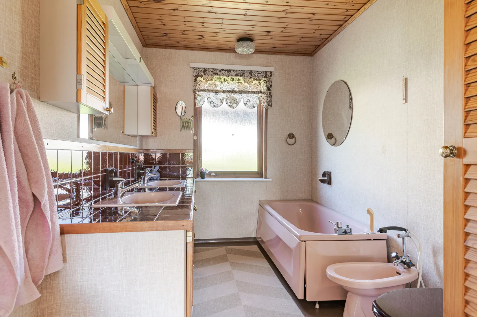 Villa, Bispmotala 27, Centralt, Motala