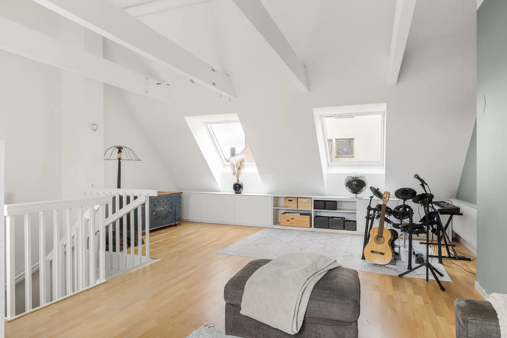 Radhus, Klyvaregatan 15, Brandholmen, Nyköping