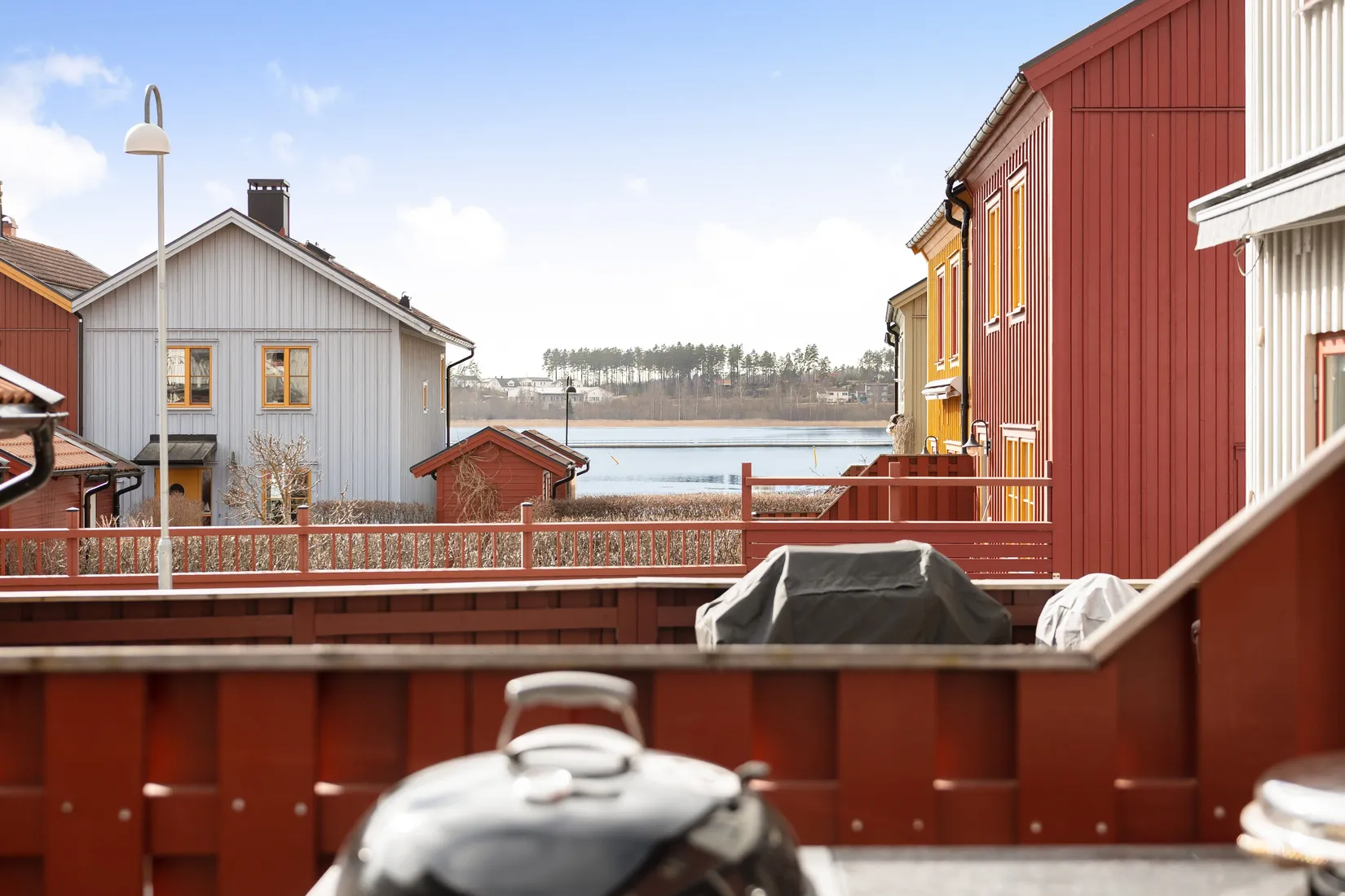 Radhus, Klyvaregatan 15, Brandholmen, Nyköping