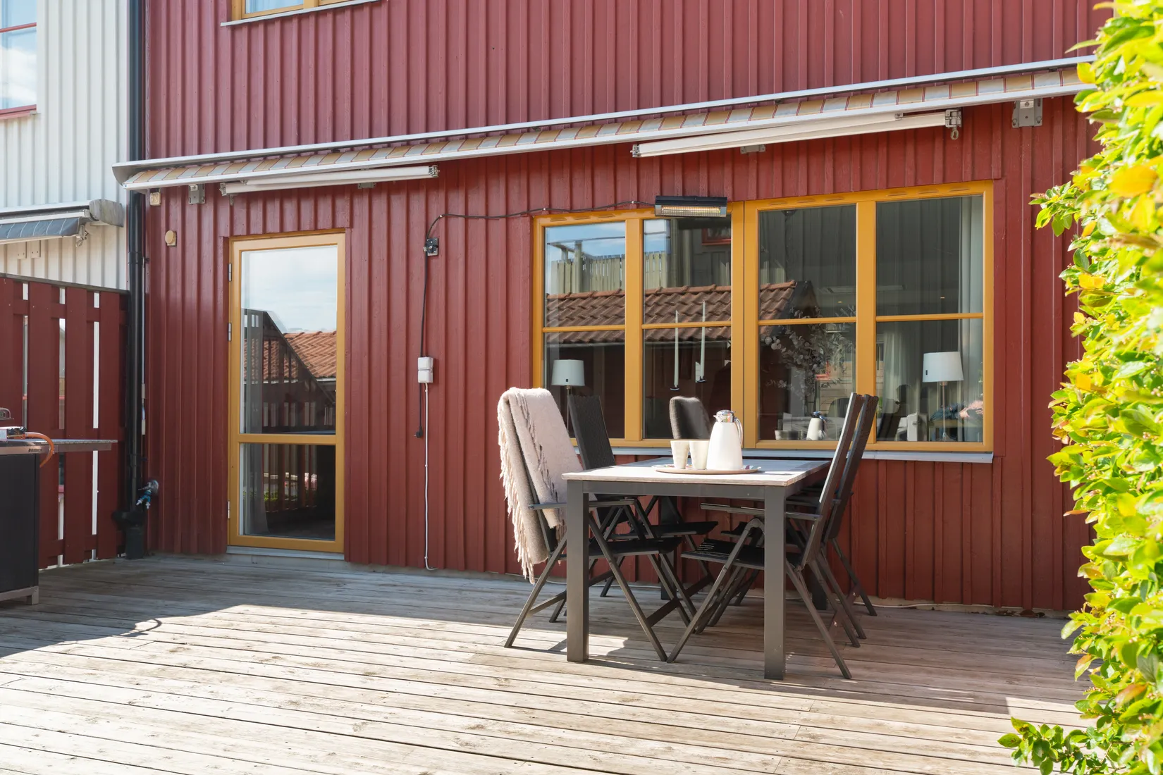 Radhus, Klyvaregatan 15, Brandholmen, Nyköping