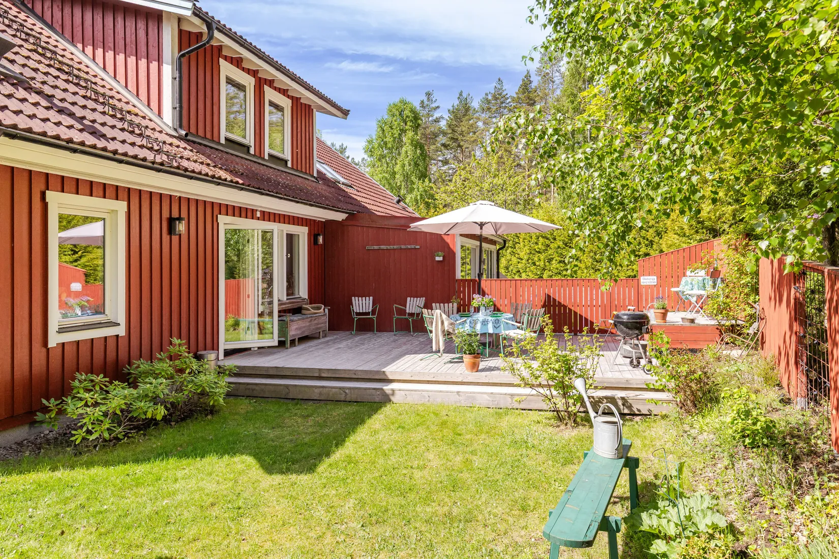 Villa, Radhus, Rödhakestigen 7, Rimforsa, Kinda