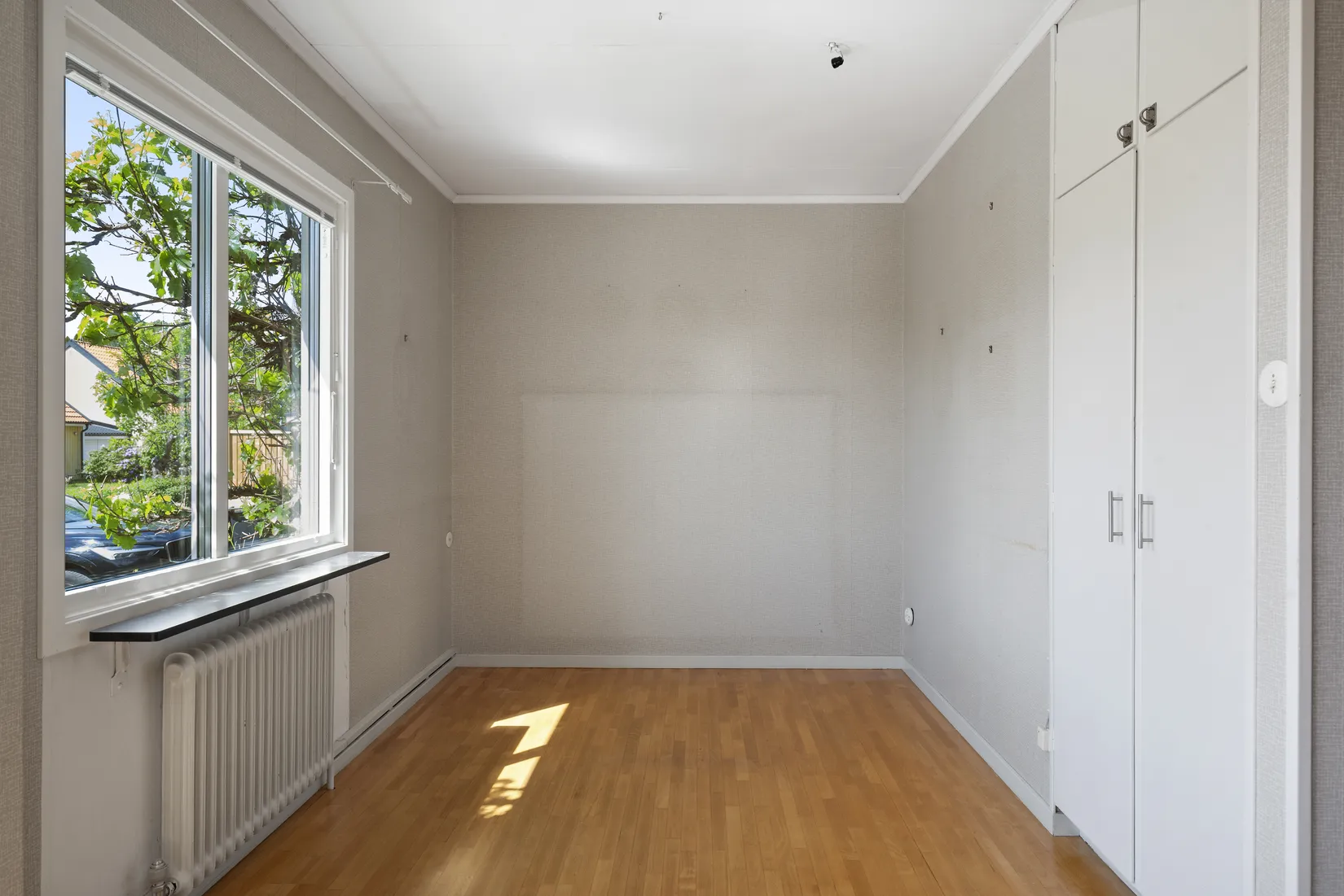 Villa, Radhus, Stallvägen 6, Ella gård, Täby