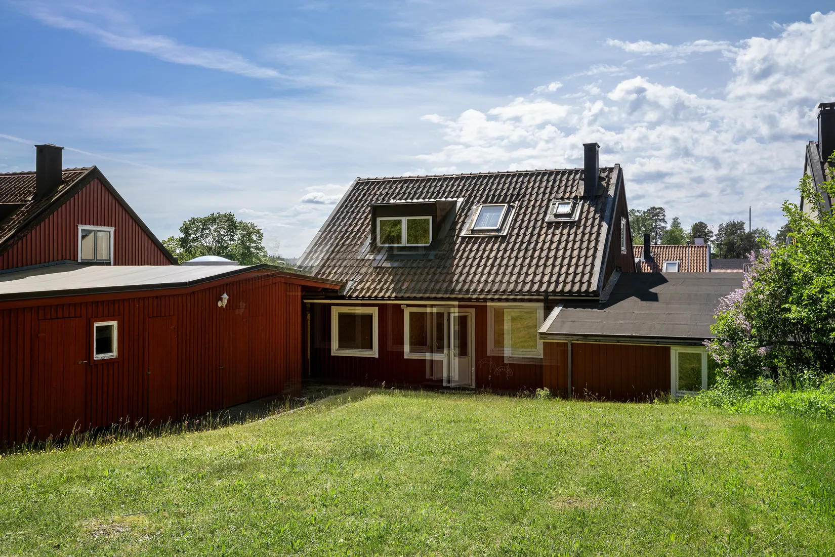 Villa, Radhus, Stallvägen 6, Ella gård, Täby