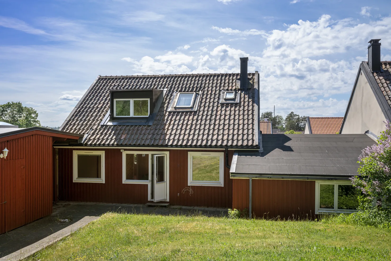 Villa, Radhus, Stallvägen 6, Ella gård, Täby