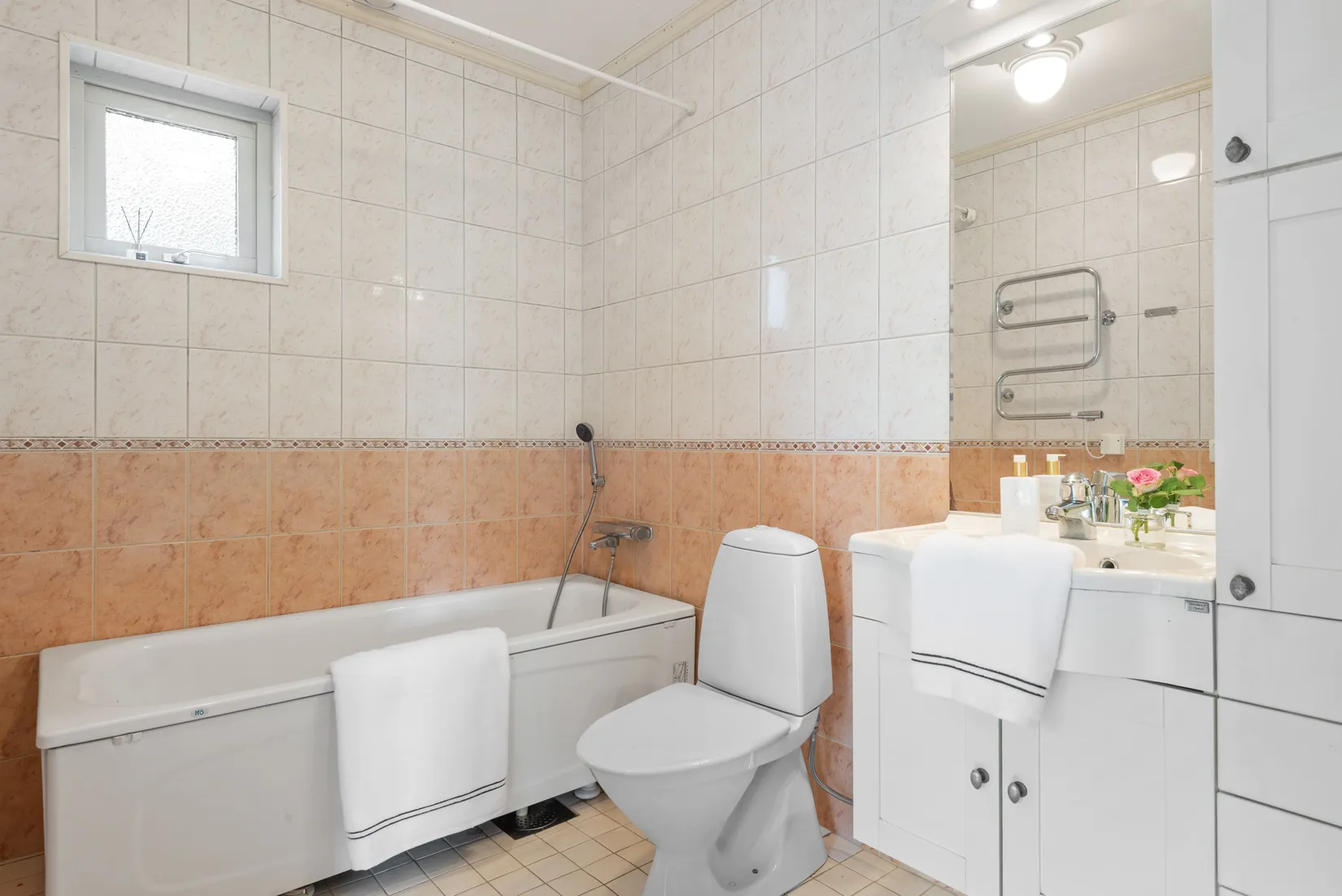 Villa, Björkåkravägen 8, Österåker