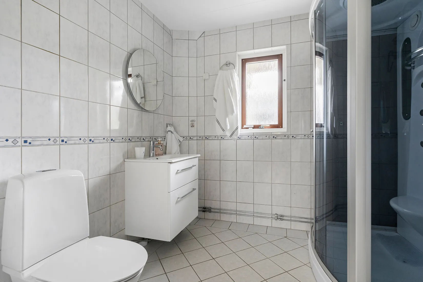 Villa, Lundbackevägen 4, Lilla Edet Centrum, Lilla Edet
