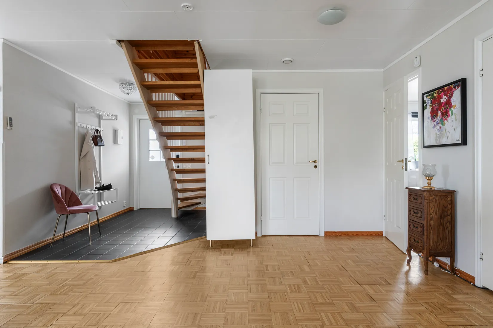 Villa, Lundbackevägen 4, Lilla Edet Centrum, Lilla Edet