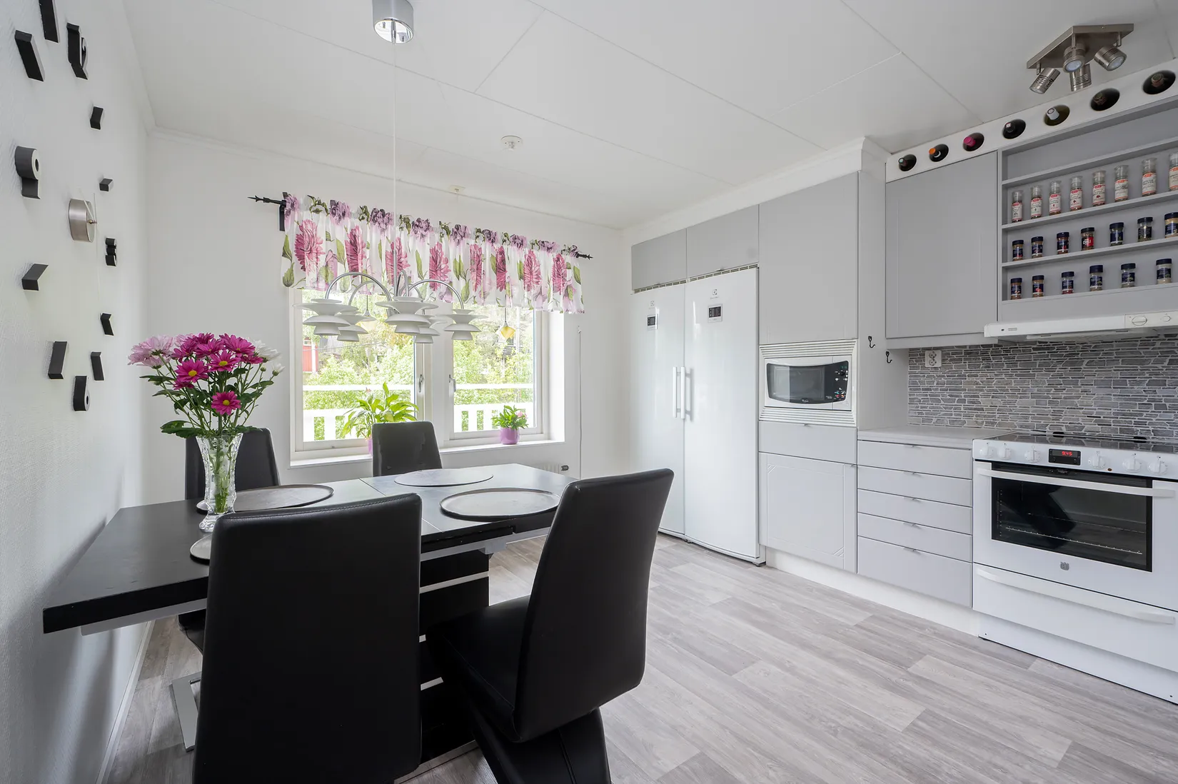 Villa, Fagerängsvägen 37, Stuvsta - Stensängen, Huddinge