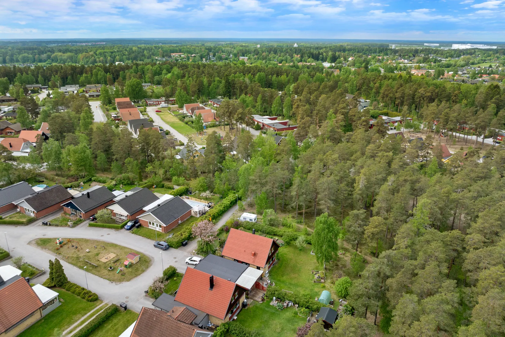 Villa, Tibastvägen 16, Bålsta Norra Ullevi, Håbo
