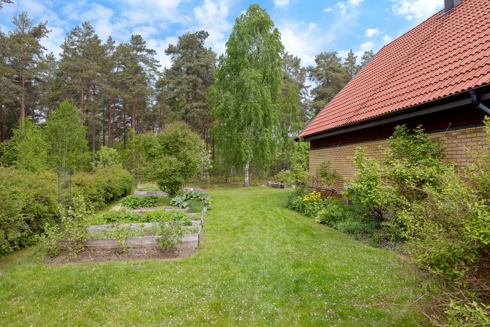 Villa, Tibastvägen 16, Bålsta Norra Ullevi, Håbo