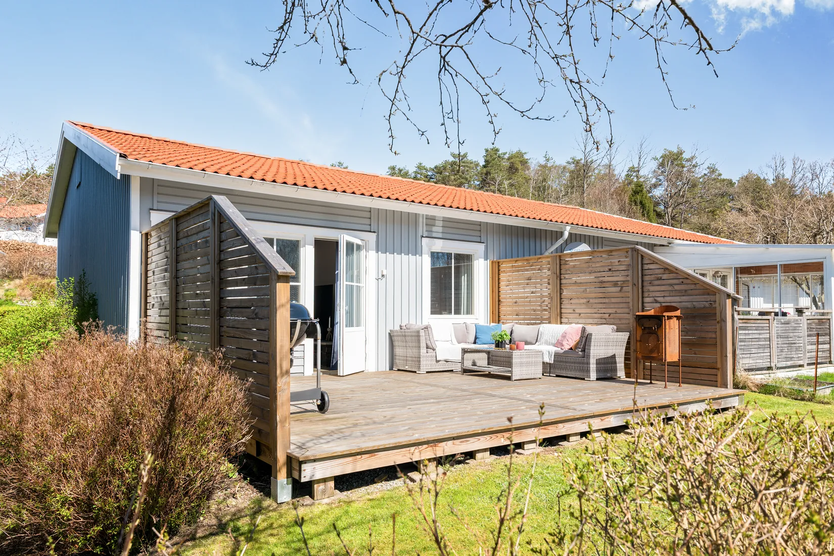 Villa, Radhus, Vävarevägen 17, Hallerna, Stenungsund