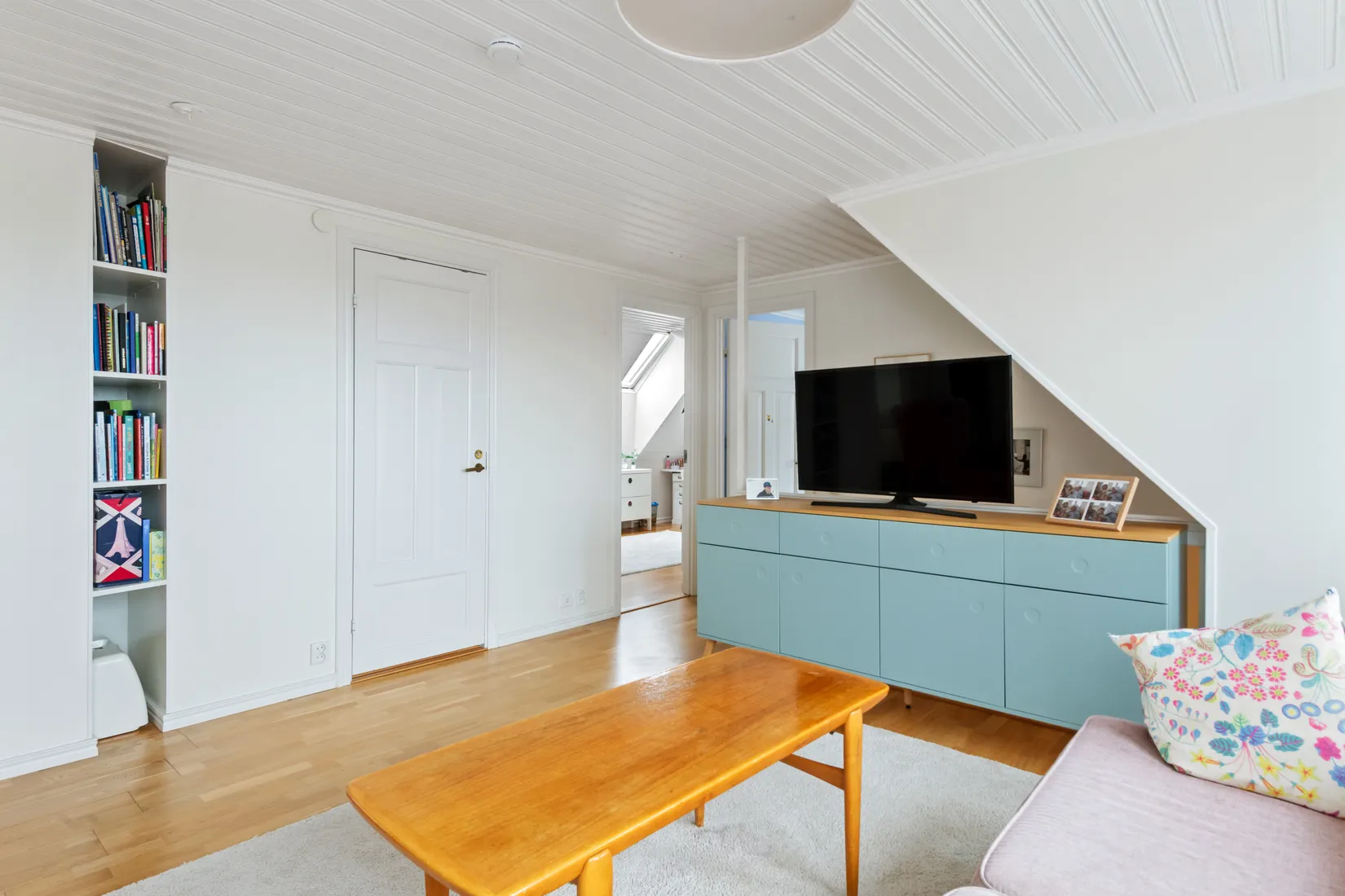 Villa, Tibblevägen 27, Lahäll, Täby