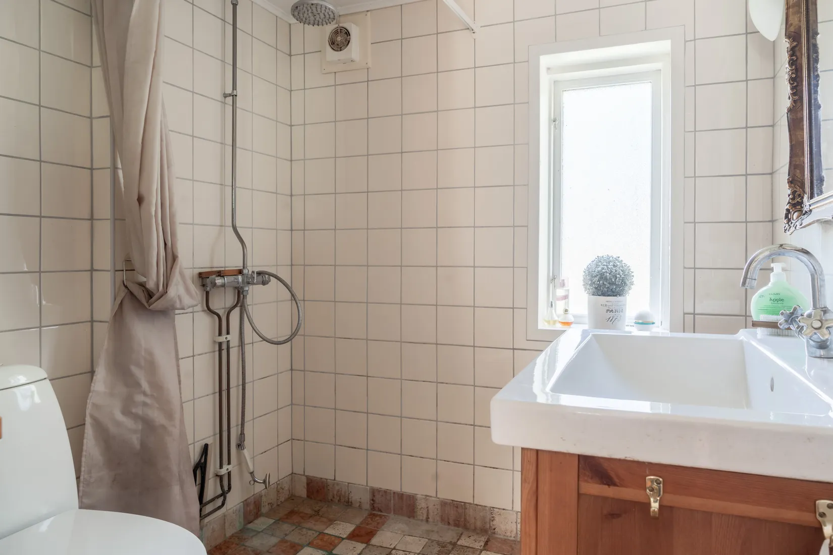 Gård/Skog, Harthus 395, Klippan