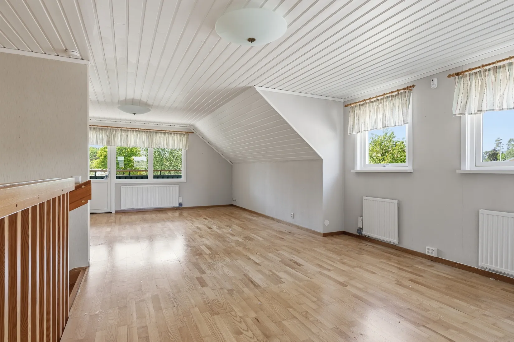 Villa, Skattbondevägen 16, Fresta, Upplands Väsby