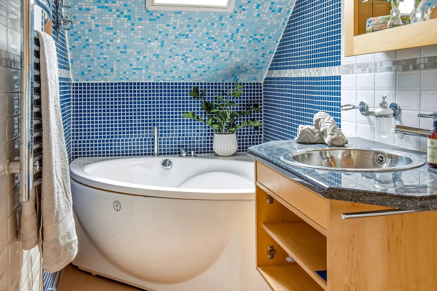 Villa, Radhus, Marmorvägen 129, Carlshöjd, Umeå