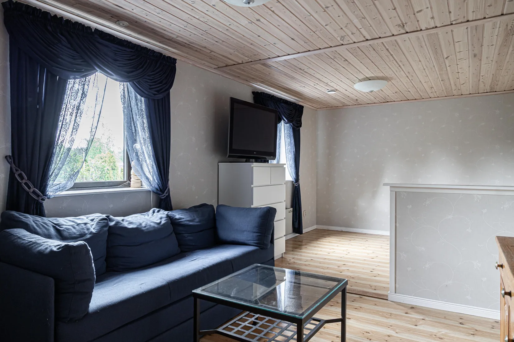 Villa, Morängatan 12, Duvhällarna, Hallstahammar