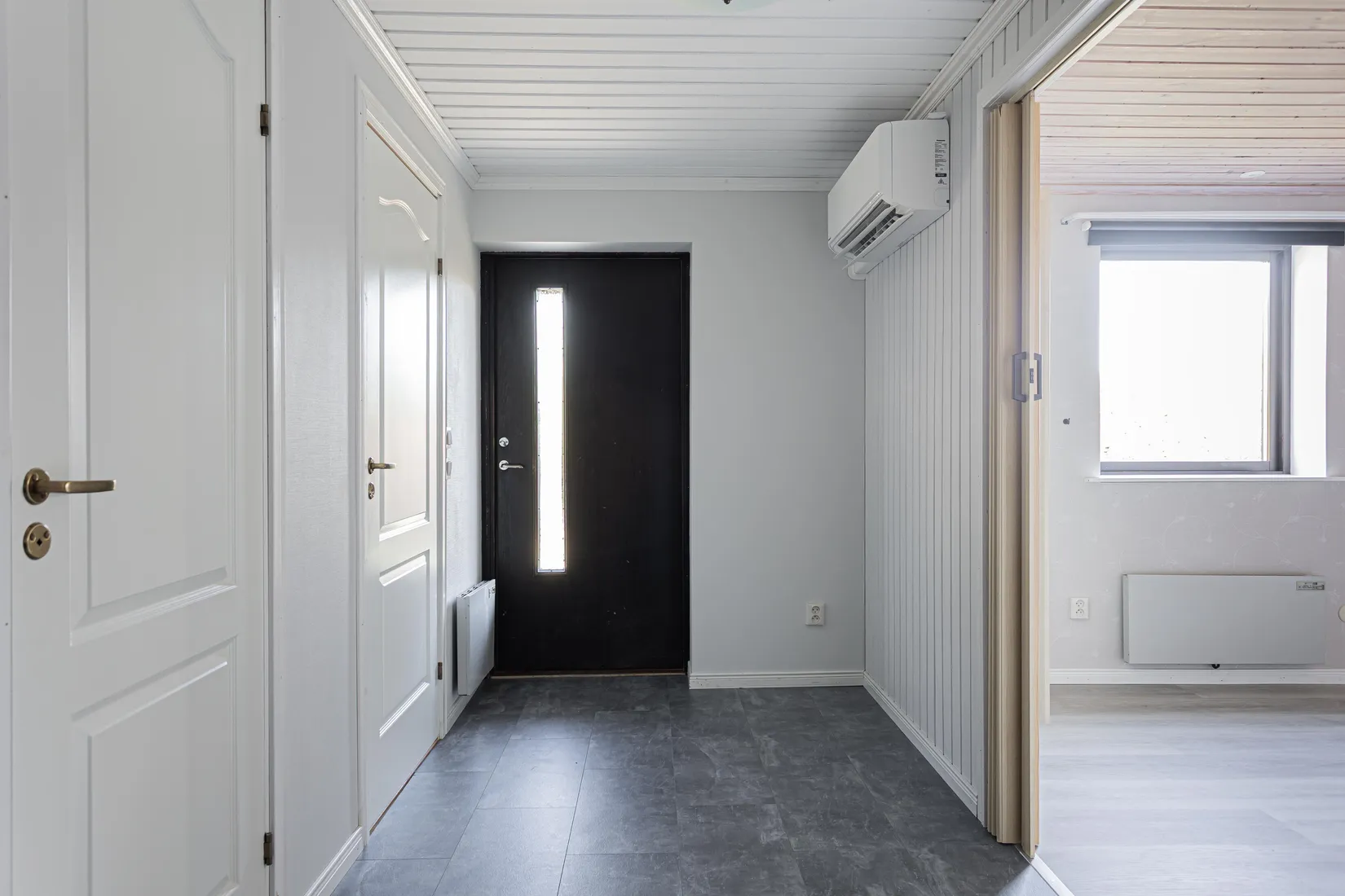Villa, Morängatan 12, Duvhällarna, Hallstahammar