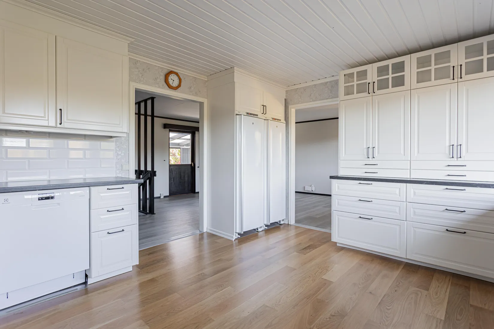 Villa, Morängatan 12, Duvhällarna, Hallstahammar