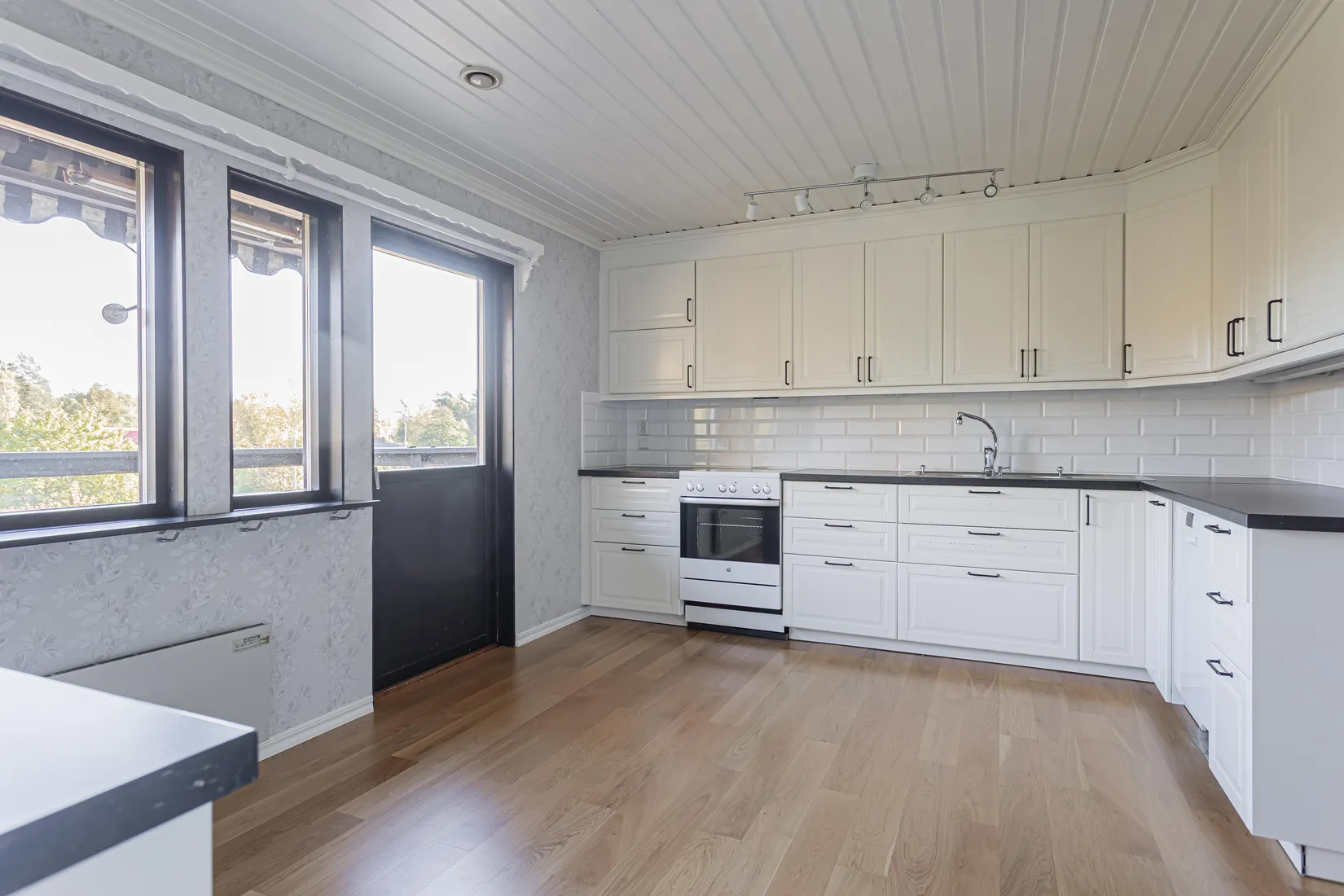 Villa, Morängatan 12, Duvhällarna, Hallstahammar