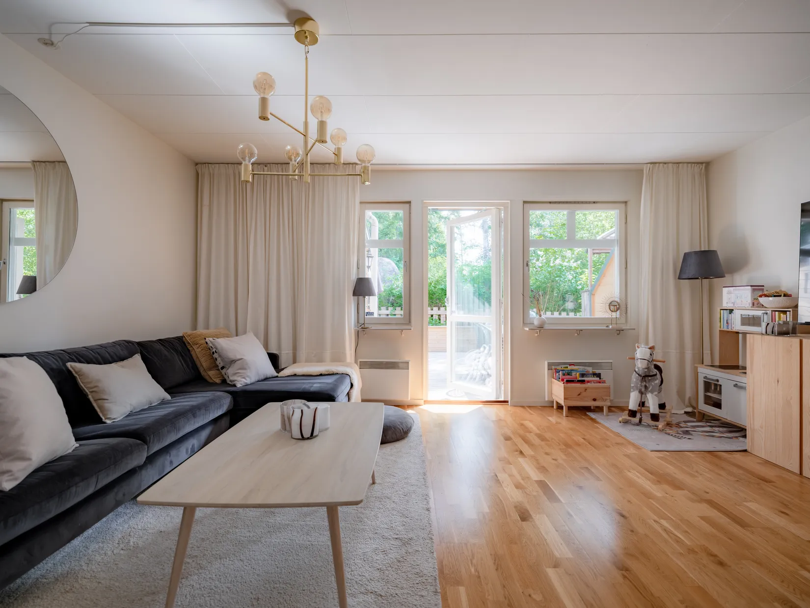Bostadsrätt, Radhus, Vintervägen 142, Bollstanäs, Upplands Väsby