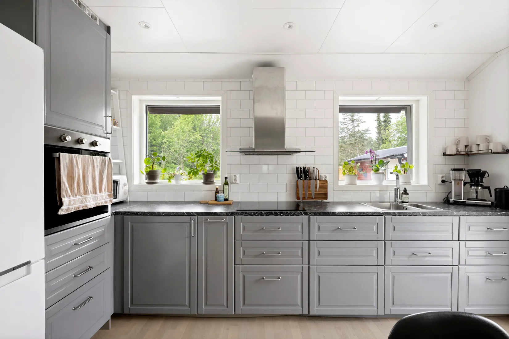 Villa, Gula vägen 1, Björklinge, Uppsala