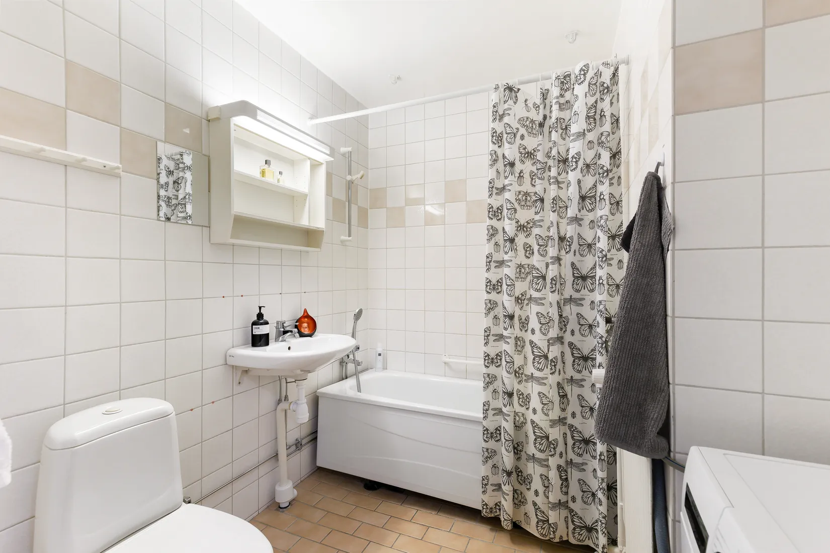 Bostadsrätt, Lingvägen 215, Hökarängen, Stockholm
