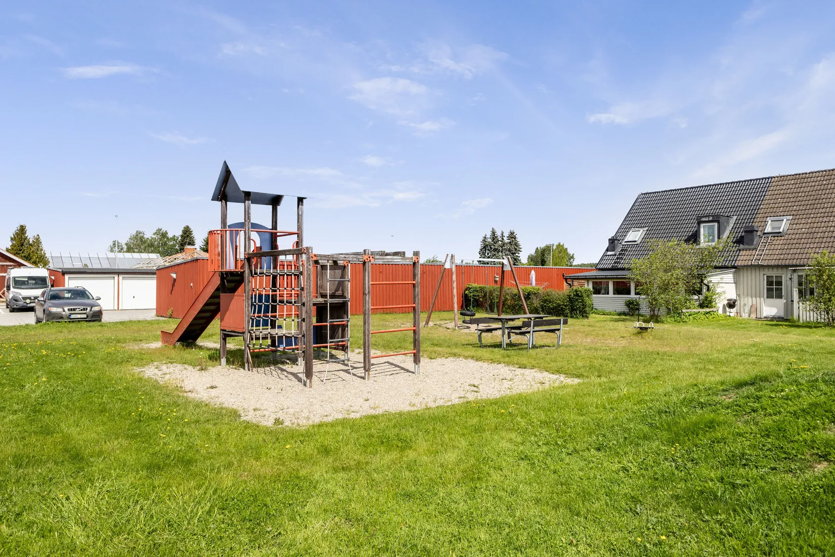 Villa, Ågatan 6, Byjorden, Köping