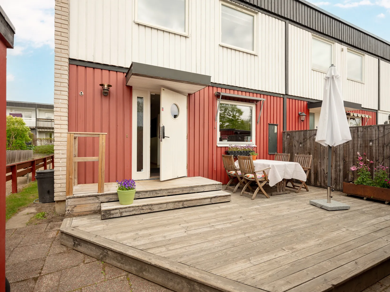Villa, Radhus, Lomvägen 171, Kärrdal, Sollentuna