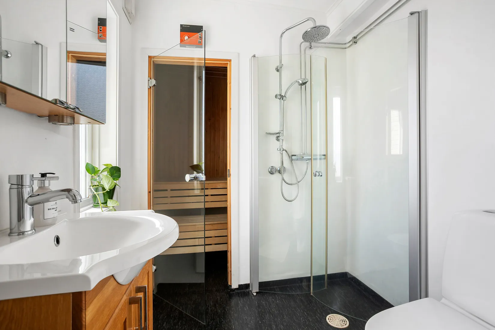 Villa, Majvägen 21, Ersforsen, Umeå