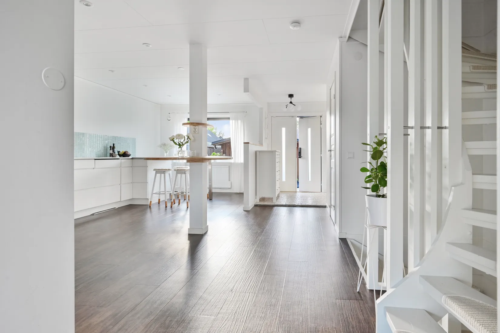 Villa, Plutovägen 26, Skälby, Järfälla