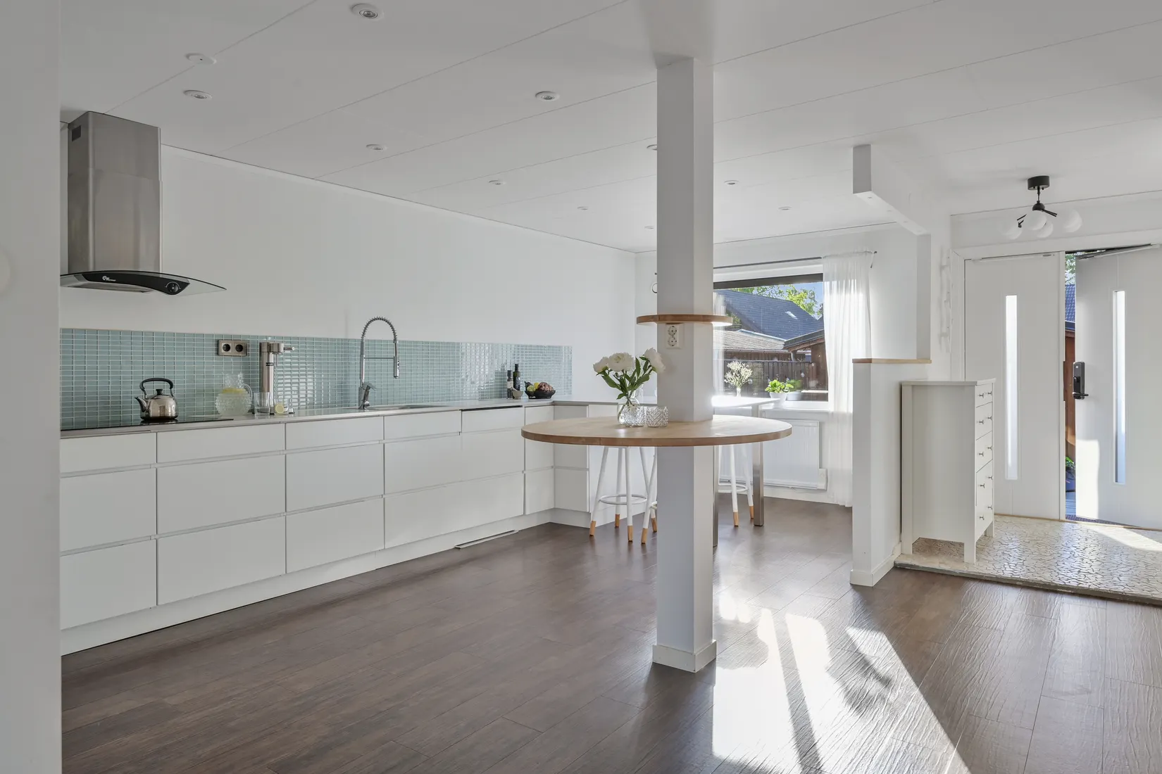 Villa, Plutovägen 26, Skälby, Järfälla