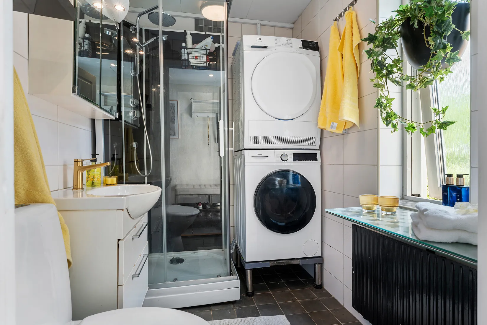 Bostadsrätt, Radhus, Lillies väg 11, Viby, Sollentuna