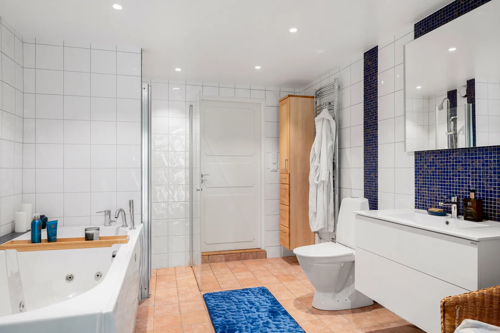 Villa, Vistavägen 15A, Fullersta, Huddinge