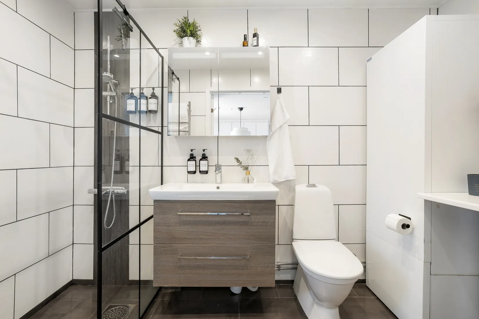 Radhus, Tarantellastigen 1, Brunna, Upplands-Bro