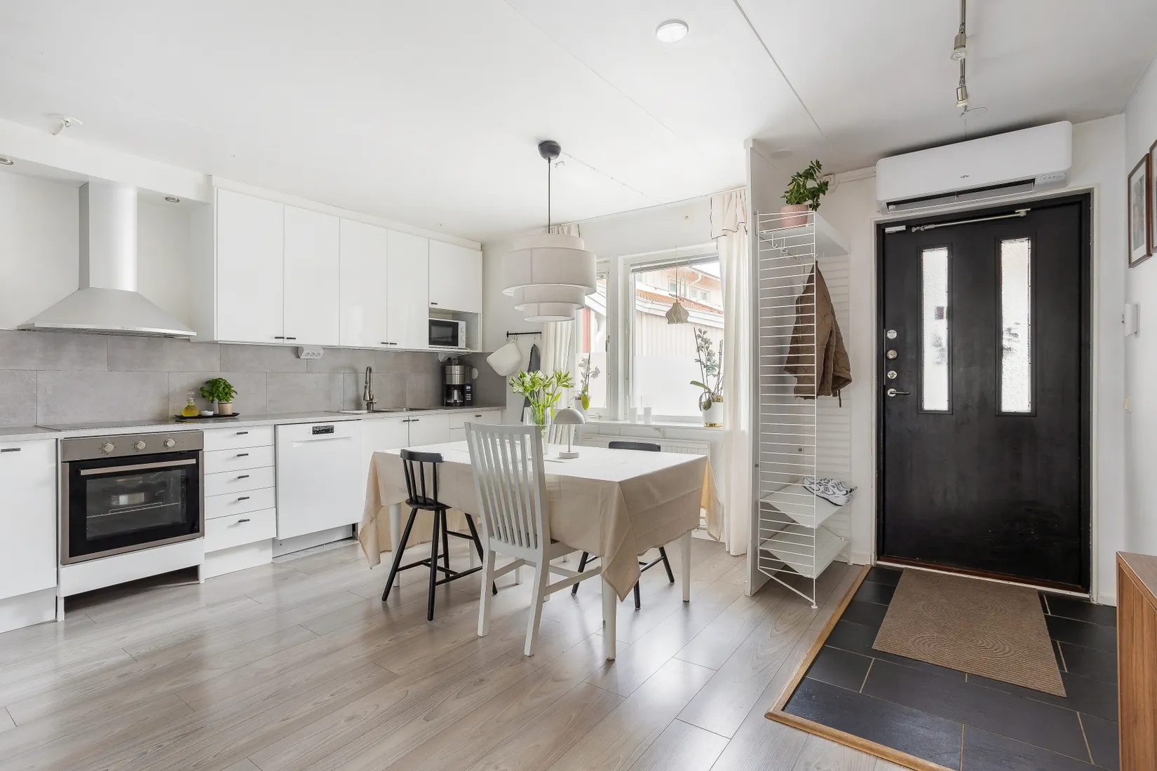 Radhus, Tarantellastigen 1, Brunna, Upplands-Bro