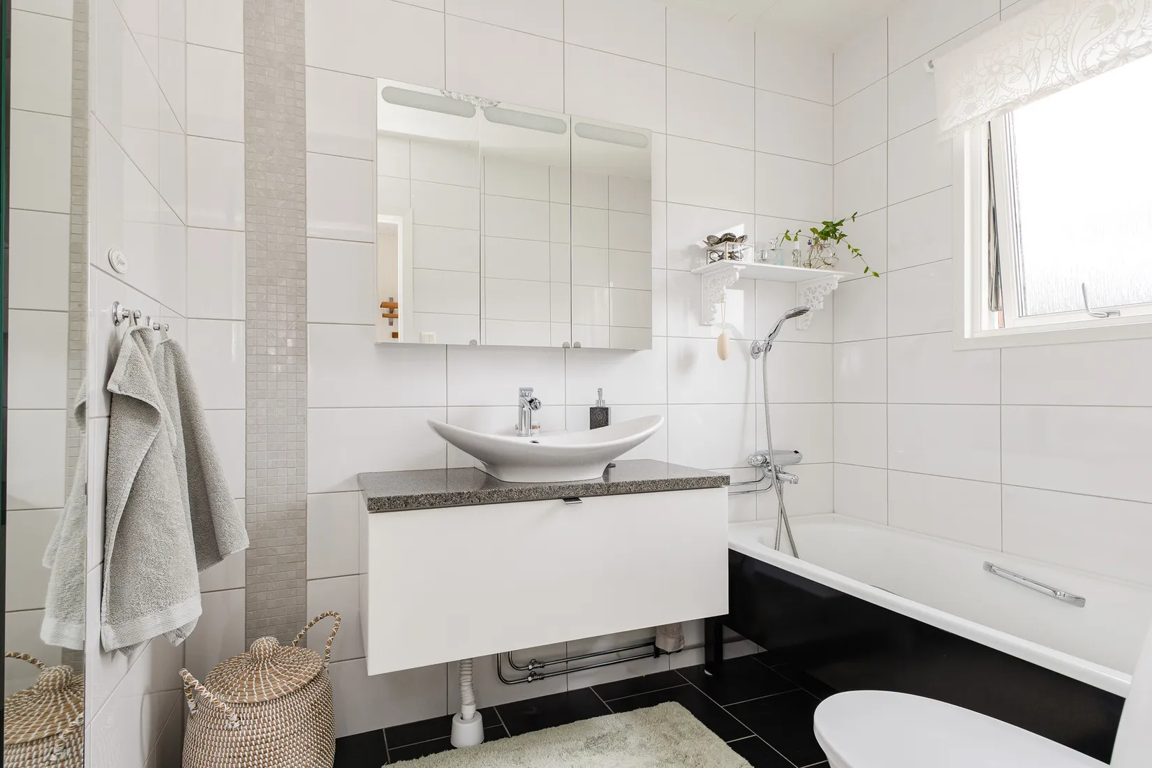 Villa, Schenströmsgatan 10, Stigarna, Köping
