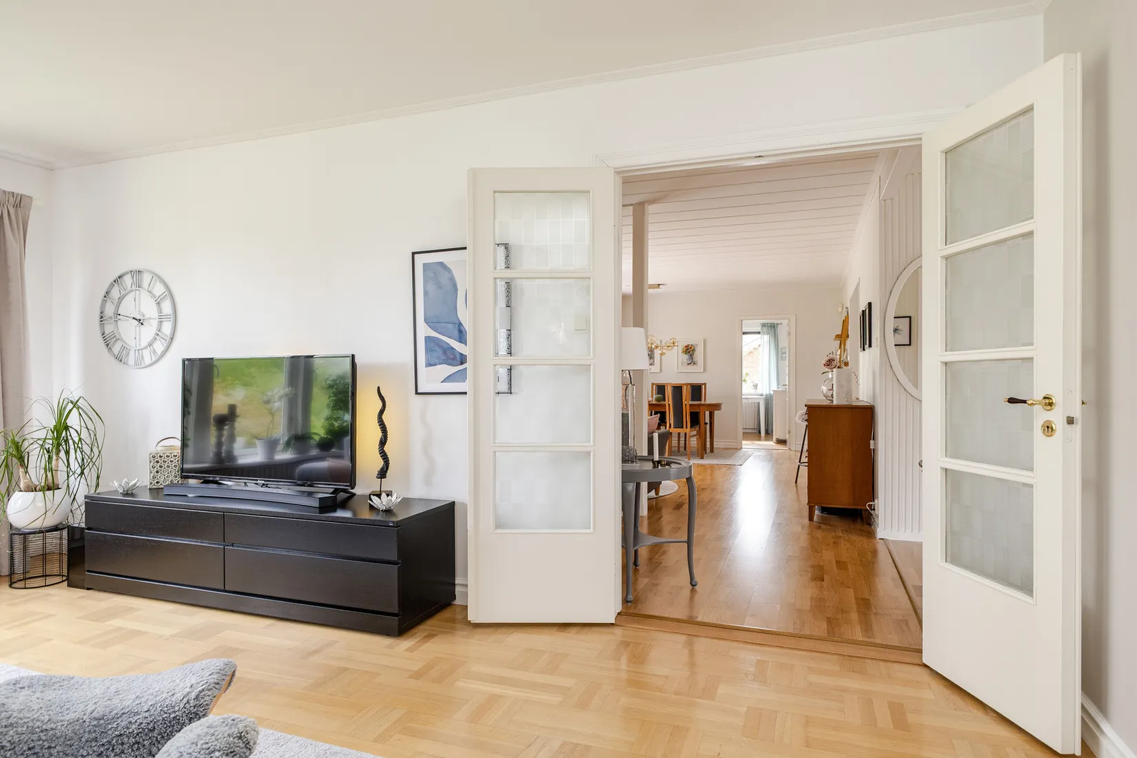 Villa, Schenströmsgatan 10, Stigarna, Köping