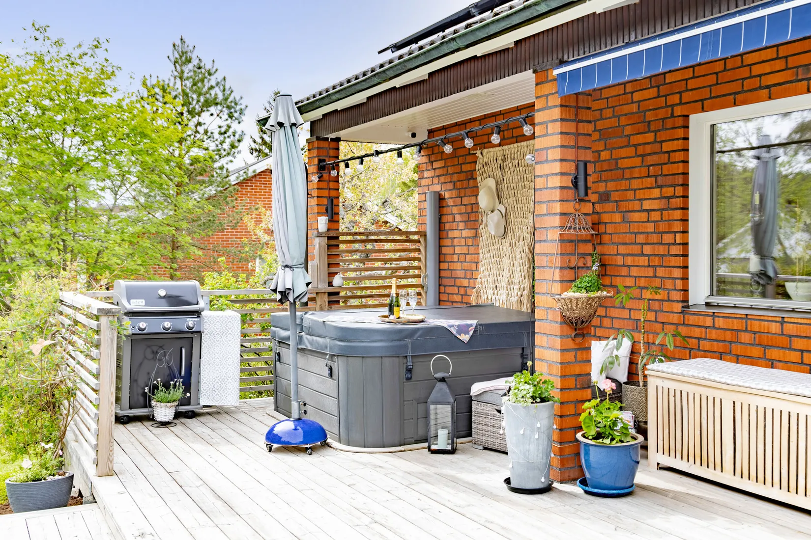 Villa, Schenströmsgatan 10, Stigarna, Köping