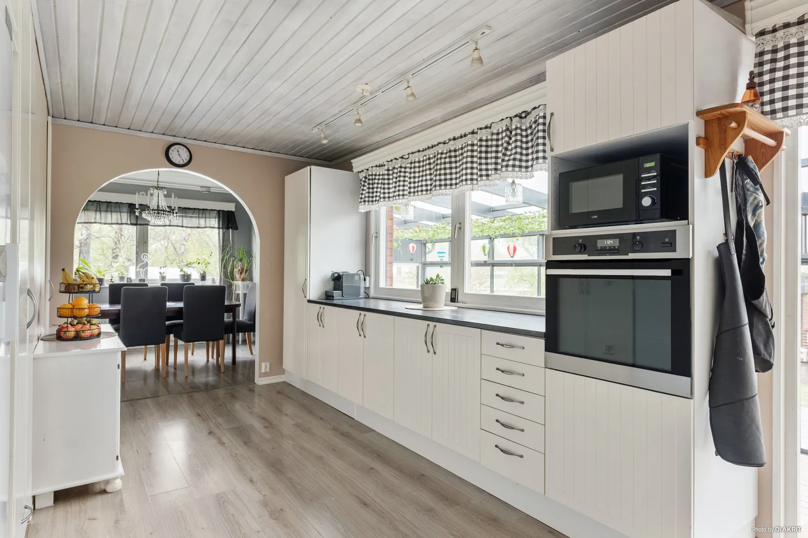 Villa, Gullbergsvägen 1, Enköping