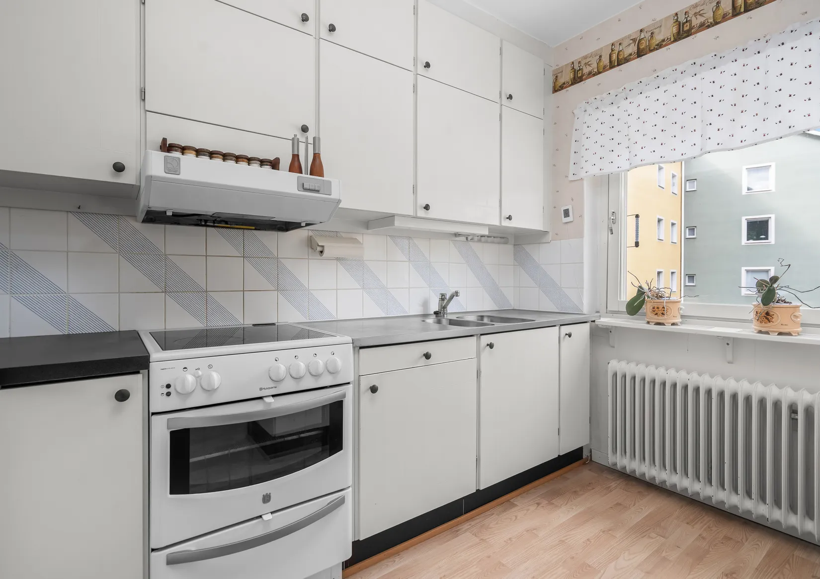 Bostadsrätt, Hantverkarbacken 13, Hantverkarbacken, Sandviken