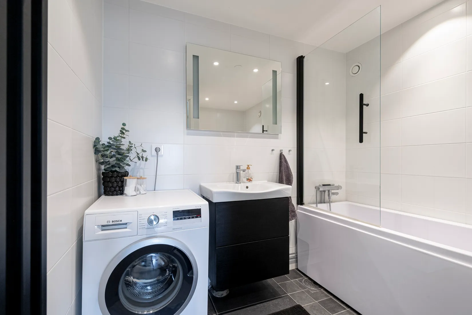 Bostadsrätt, Släggkastargatan 16, Rönnby, Västerås