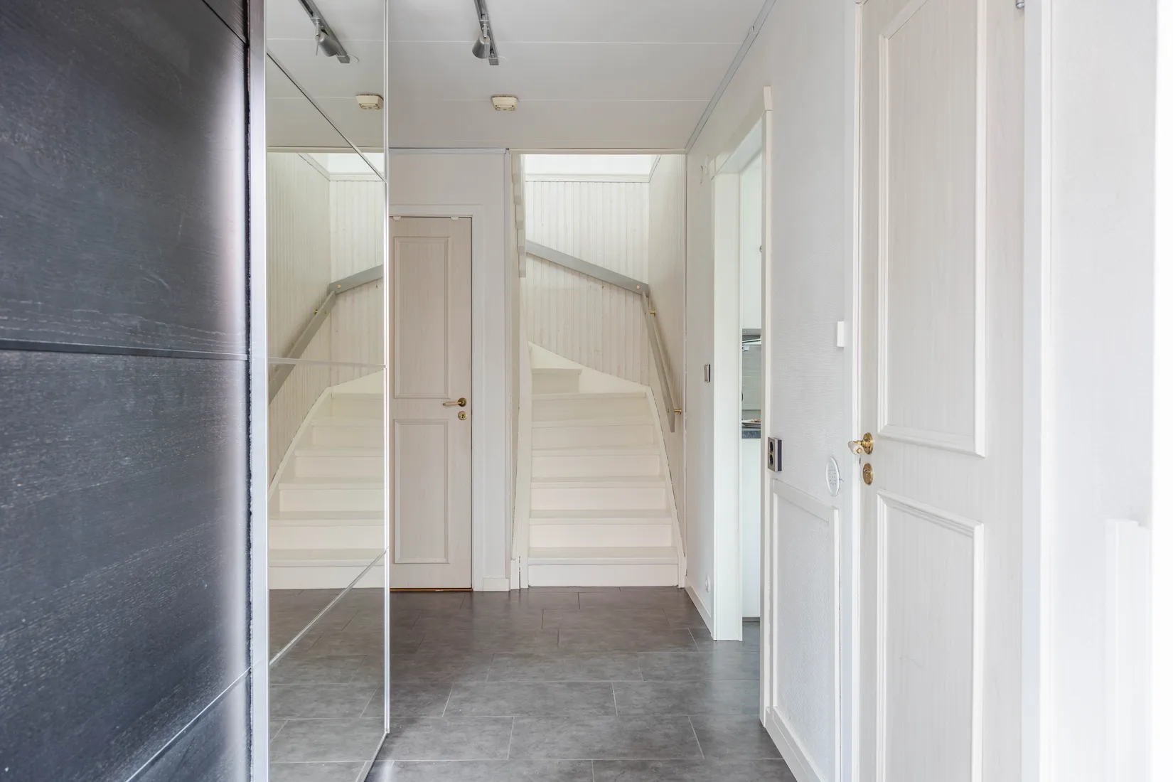 Villa, Kaserngatan 165, Viksäng, Västerås