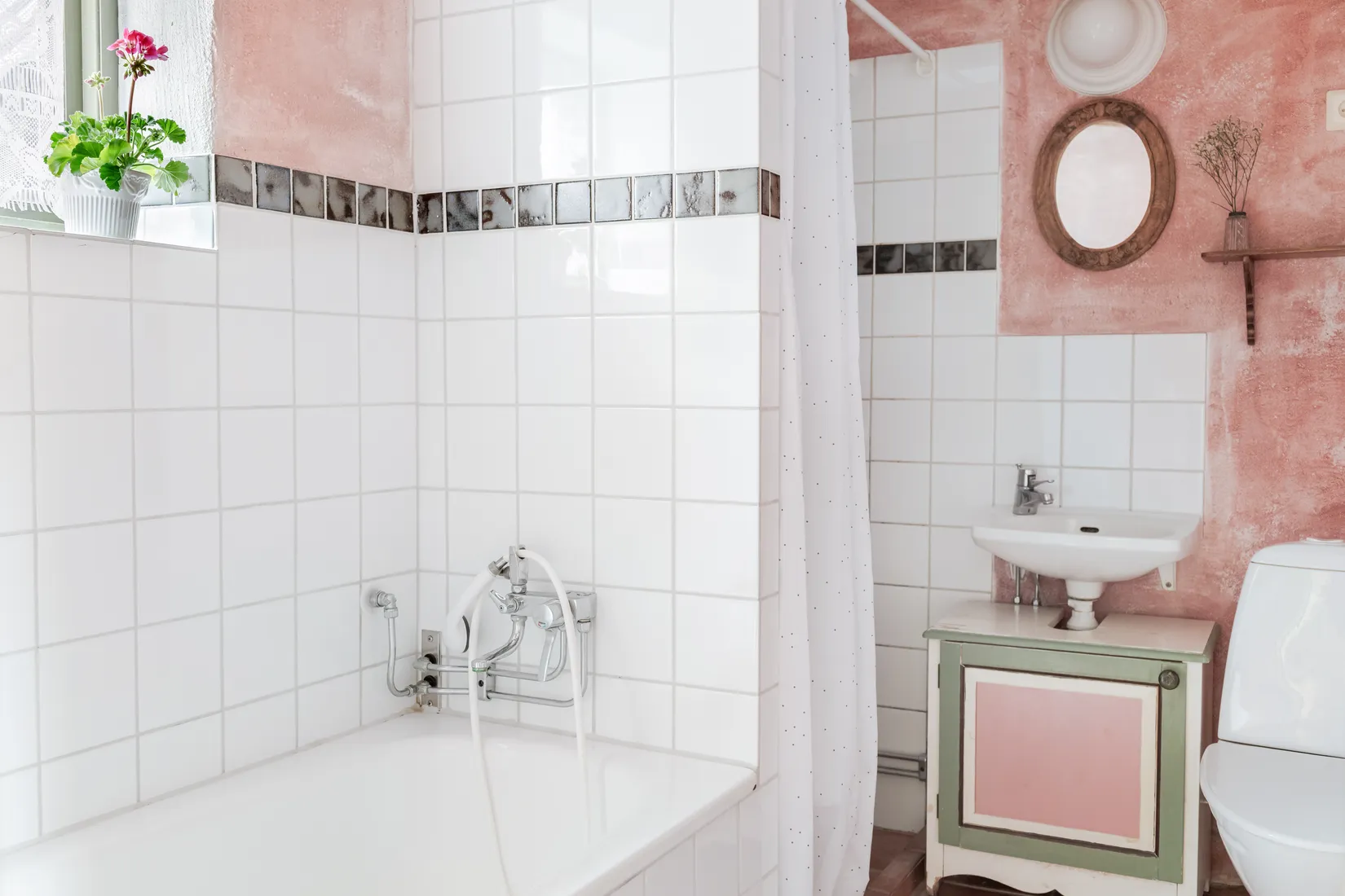 Villa, Gård/Skog, Sjöbacka B&B / Gislövsdalsvägen 66, Skillinge, Simrishamn