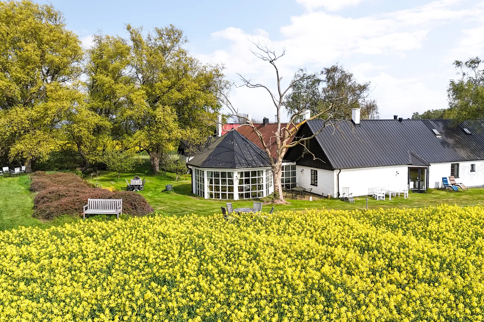Villa, Gård/Skog, Sjöbacka B&B / Gislövsdalsvägen 66, Skillinge, Simrishamn