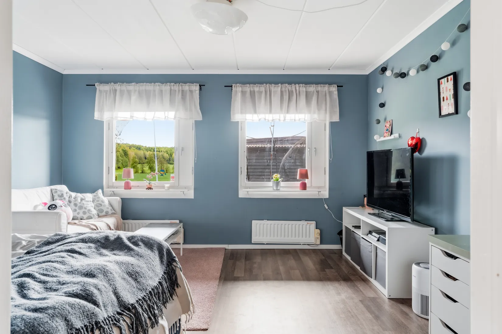 Radhus, Tyras väg 21, Bergshammar, Nyköping