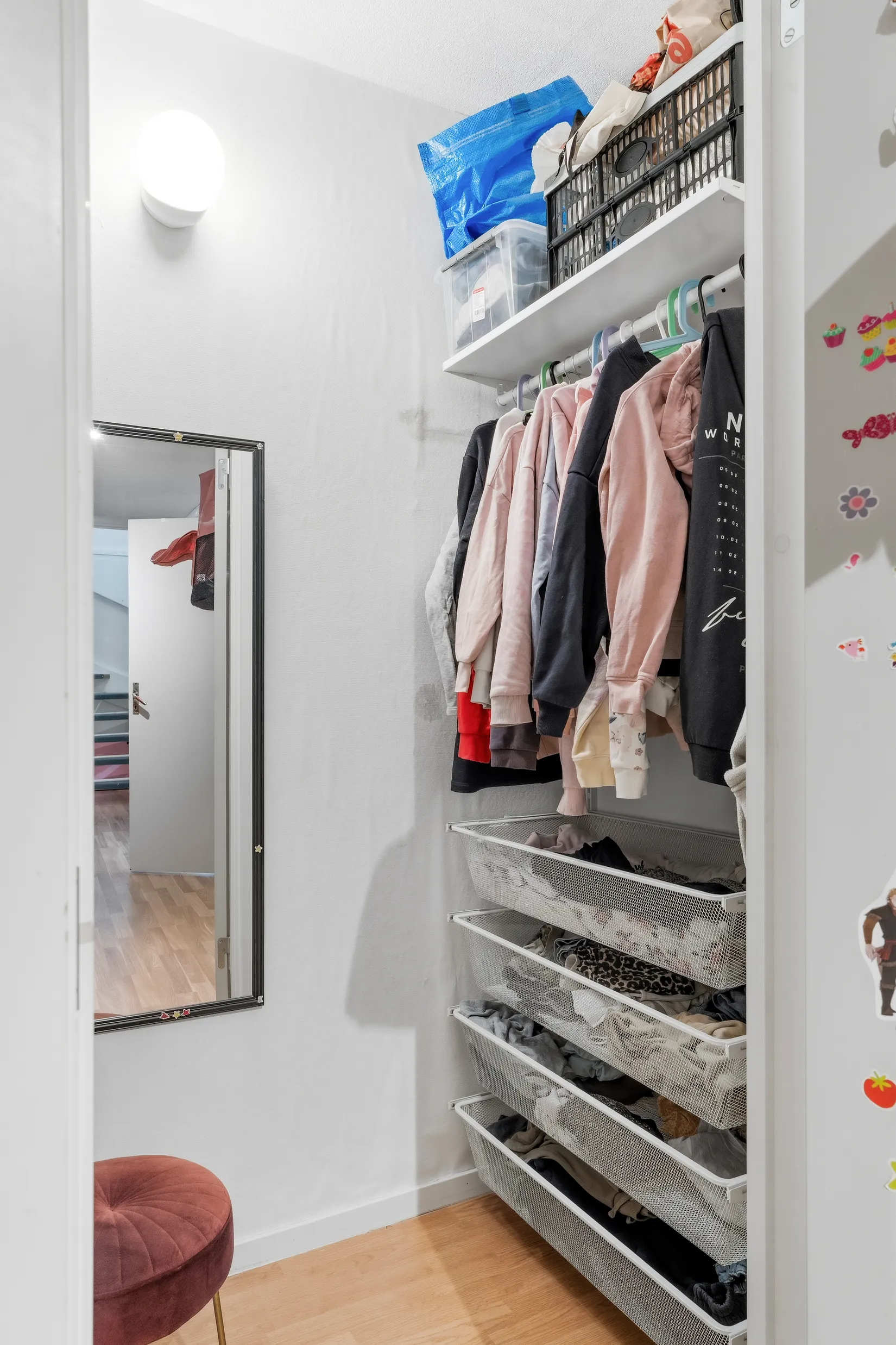 Radhus, Tyras väg 21, Bergshammar, Nyköping