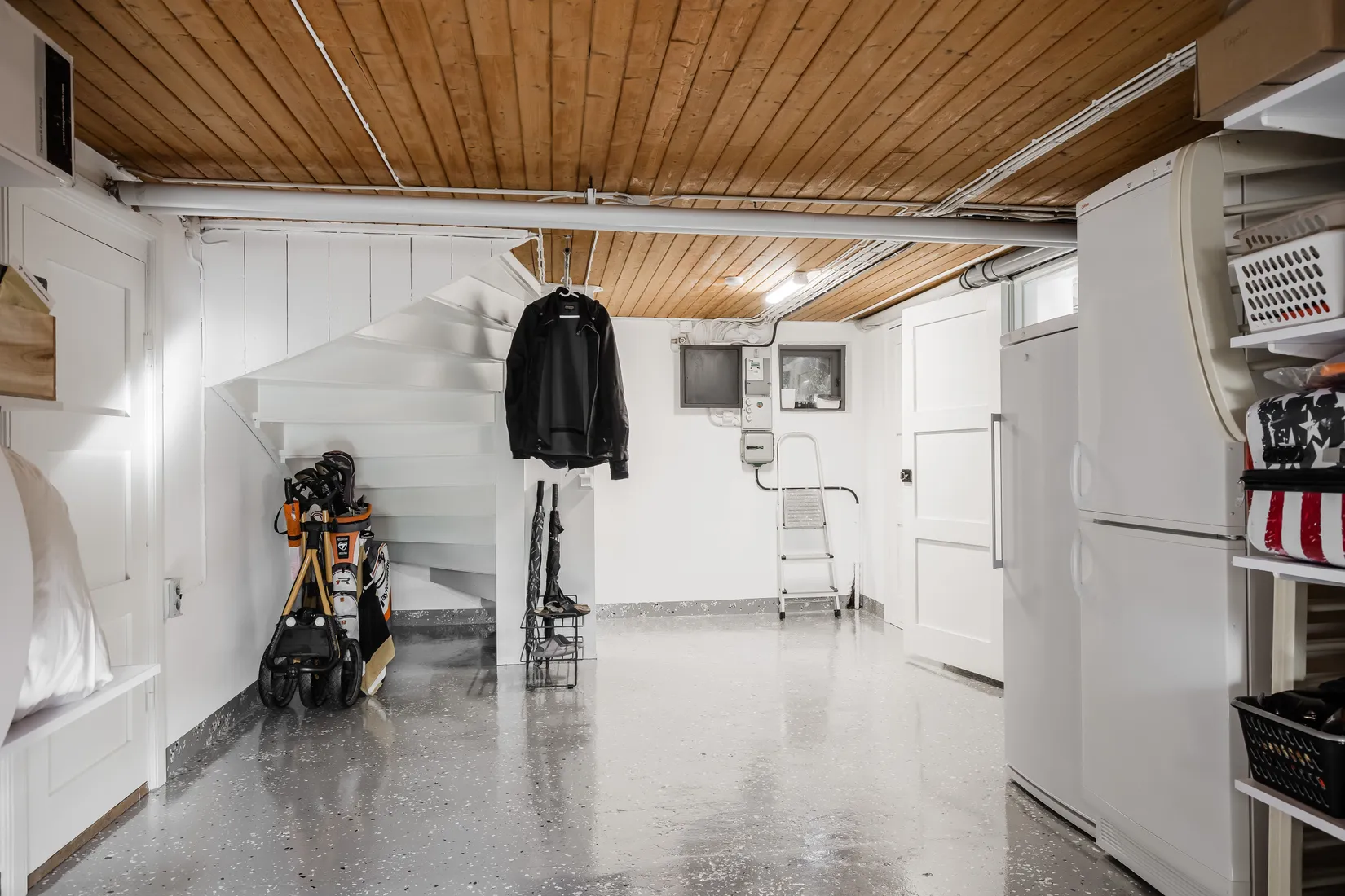 Villa, Bryggaregatan 3, Centrum, Karlsborg
