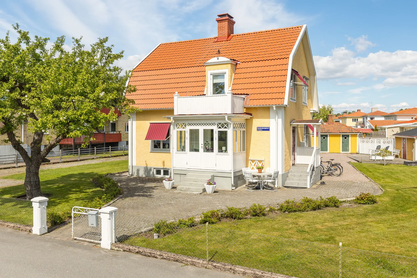 Villa, Styckjunkaregatan 4, Centrum, Karlsborg