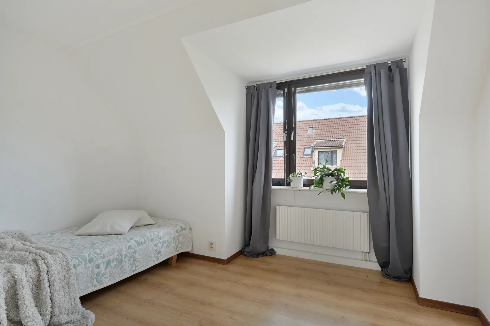 Radhus, Harmonivägen 36, Drevviksstrand, Huddinge