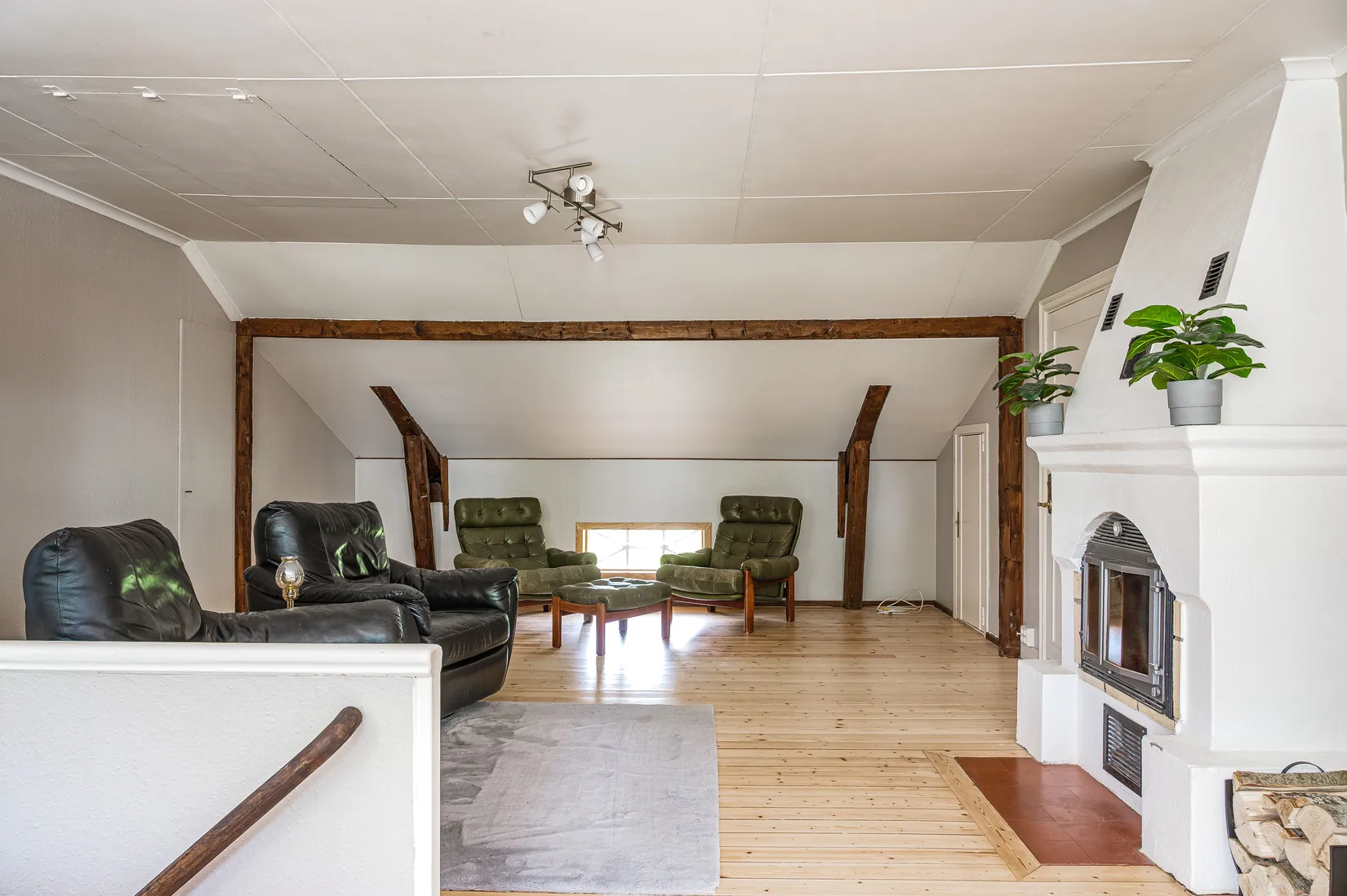 Villa,  Stora Brätteberg 2, Jung, Vara